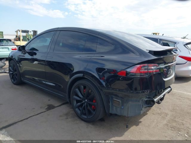 2016 TESLA MODEL X 5YJXCBE2XGF005522 Photo 2