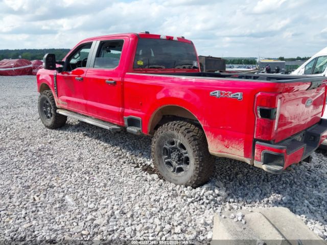 2023 FORD F-250 1FT8W2BM3PED75391 Photo 2