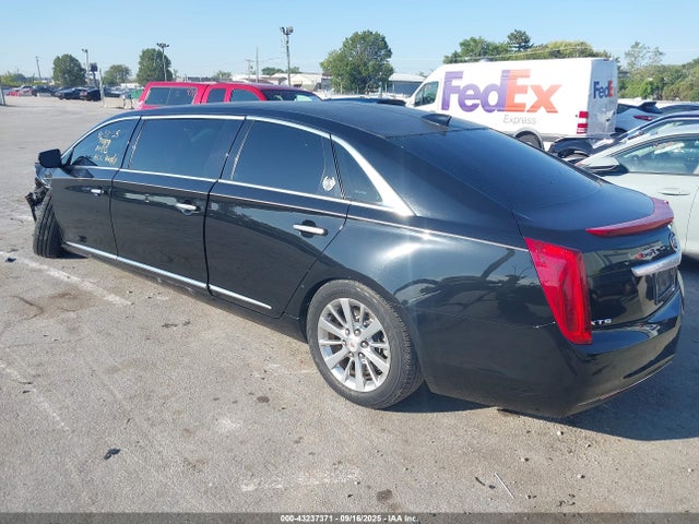 2015 CADILLAC XTS 2GEXG6U38F9550036 Photo 2