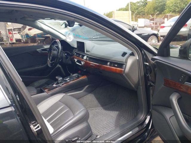 2017 AUDI A4 WAUANAF47HN062920 Photo 4