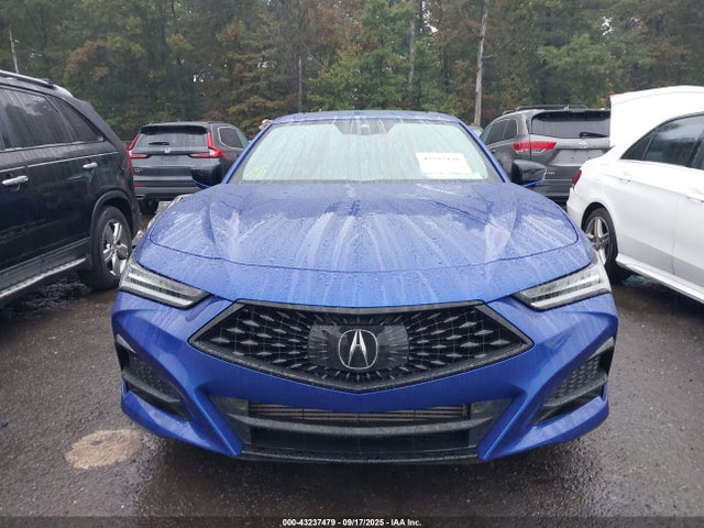 43237479 :رقم المزاد ، 19UUB5F55NA003555 vin ، 2022 Acura Tlx A-spec Package مزاد بيع