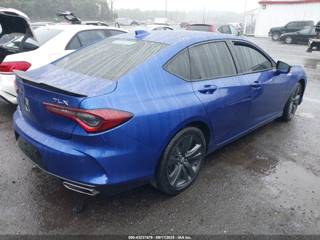 43237479 :رقم المزاد ، 19UUB5F55NA003555 vin ، 2022 Acura Tlx A-spec Package مزاد بيع
