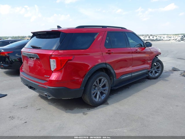 Ford Explorer 2021 1FMSK8DH4MGC23748 Image 4