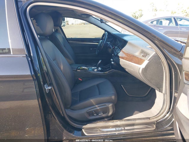 BMW 528I 2015 WBA5A5C51FD514249 Image 5