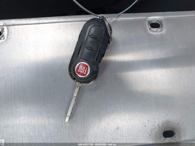 2013 FIAT 500 3C3CFFAR7DT526232 Photo 10