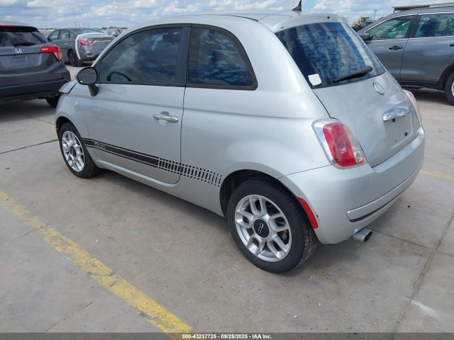 2013 FIAT 500 3C3CFFAR7DT526232 Photo 2
