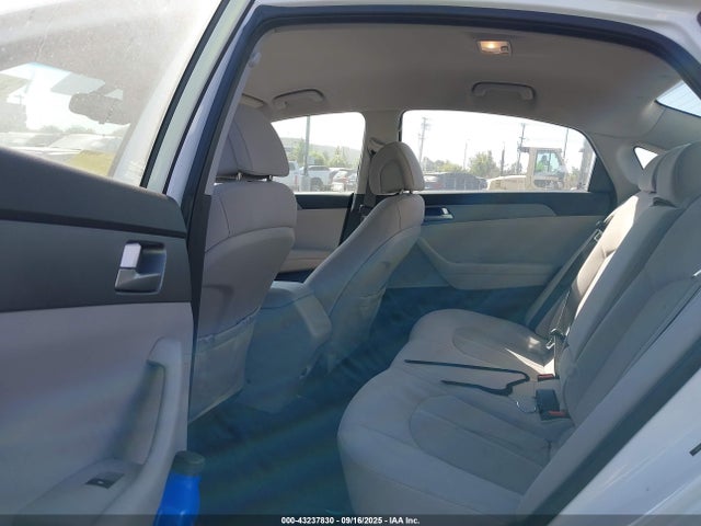5NPE24AF2HH485637 Hyundai 2017