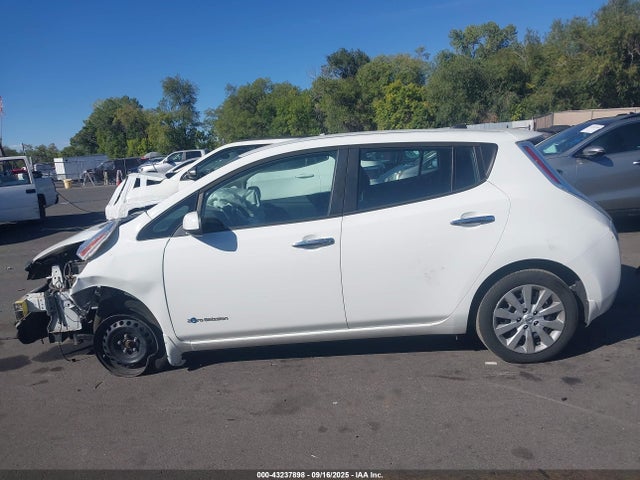 Nissan Leaf 2014 1N4AZ0CP5EC339481 Image 15