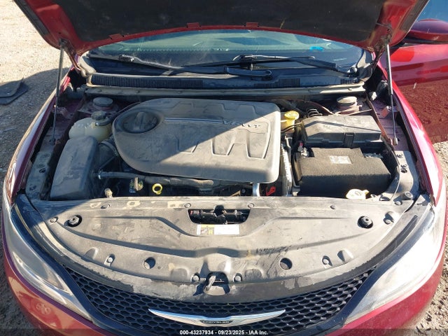 Продаж на аукціоні авто 2015 Chrysler 200 S, vin: 1C3CCCDG0FN718144, номер лоту: 43237934