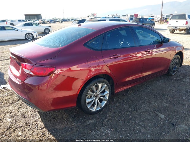 Продаж на аукціоні авто 2015 Chrysler 200 S, vin: 1C3CCCDG0FN718144, номер лоту: 43237934