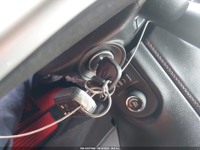 Chevrolet lfx 2015 2G1FF1E38F9306811 Image 11