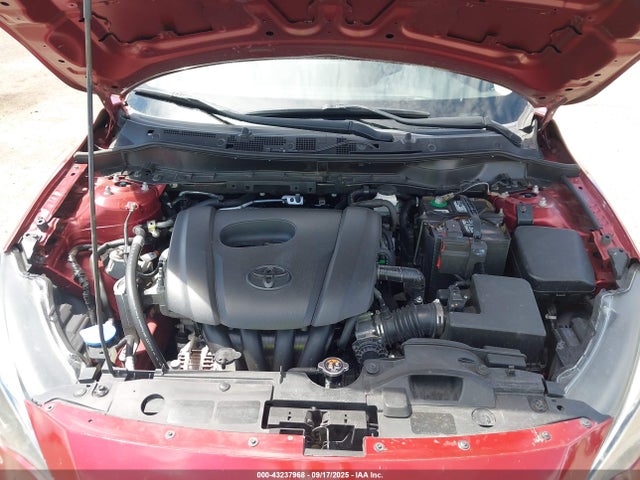 3MYDLBZVXGY146927 Scion p5v