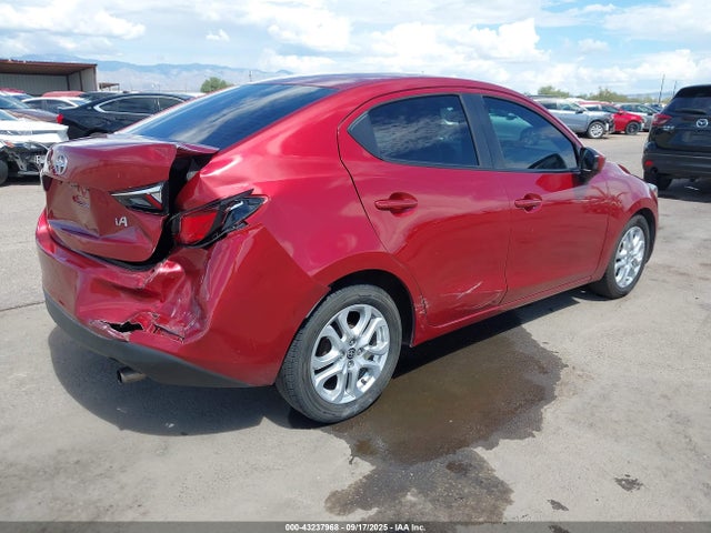 3MYDLBZVXGY146927 Scion p5v