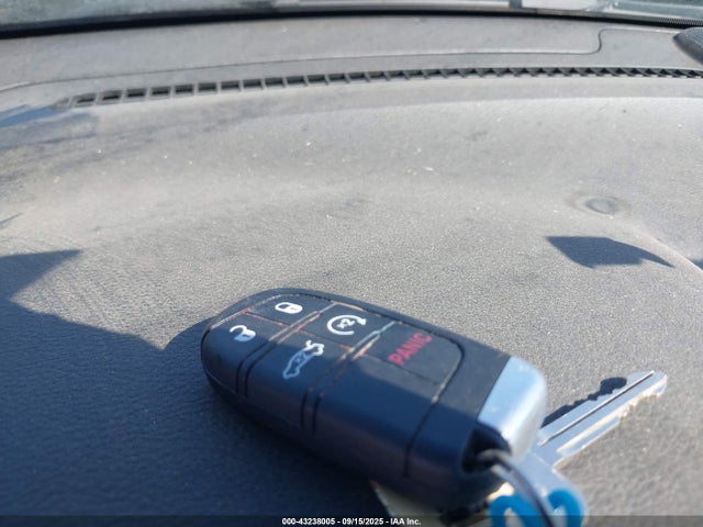 1C4SDHCT1FC695002 Dodge Durango