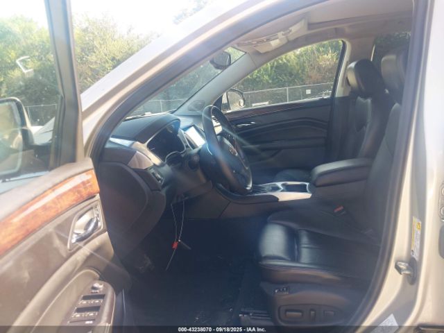 2014 CADILLAC SRX 3GYFNEE37ES638185 Photo 4