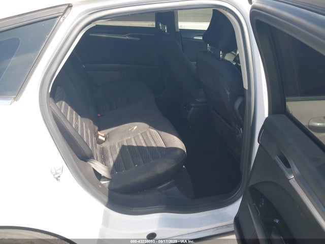 3FA6P0H7XGR386806 Ford 2016