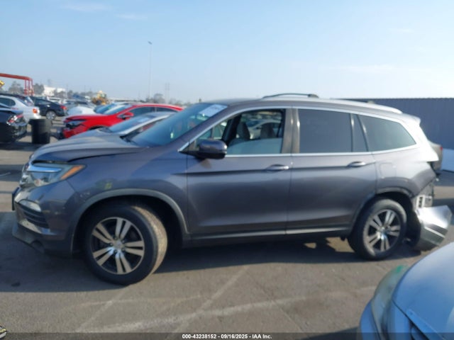 Honda j35y6 2017 5FNYF5H32HB030661 Image 15