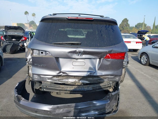 Honda j35y6 2017 5FNYF5H32HB030661 Image 17