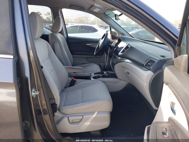 Honda j35y6 2017 5FNYF5H32HB030661 Image 5