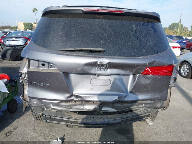 Honda j35y6 2017 5FNYF5H32HB030661 Image 6