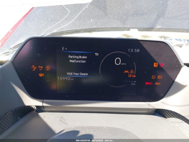 2024 TOYOTA BZ4X JTMABACAXRA059475 Photo 6