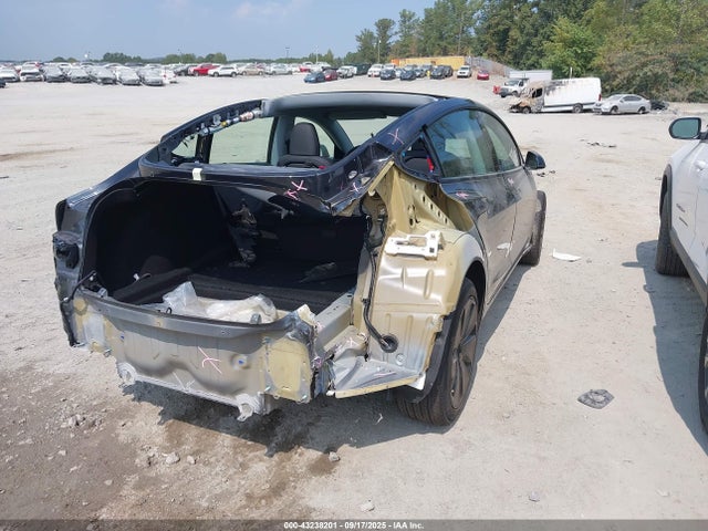 2025 TESLA MODEL 3 5YJ3E1EA8SF029756 Photo 3