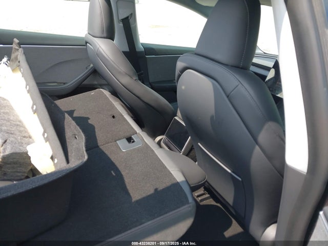 2025 TESLA MODEL 3 5YJ3E1EA8SF029756 Photo 7
