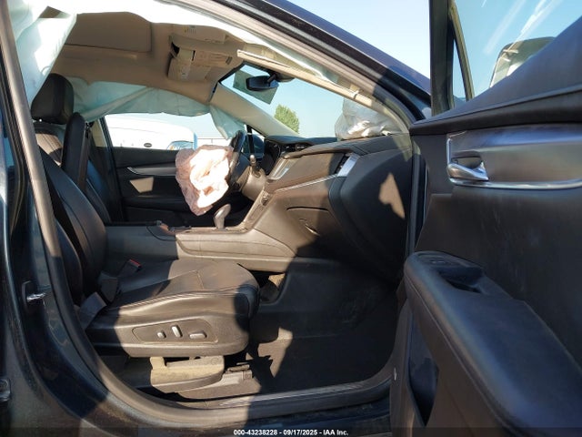 2019 CADILLAC XT5 1GYKNDRSXKZ180926 Photo 4