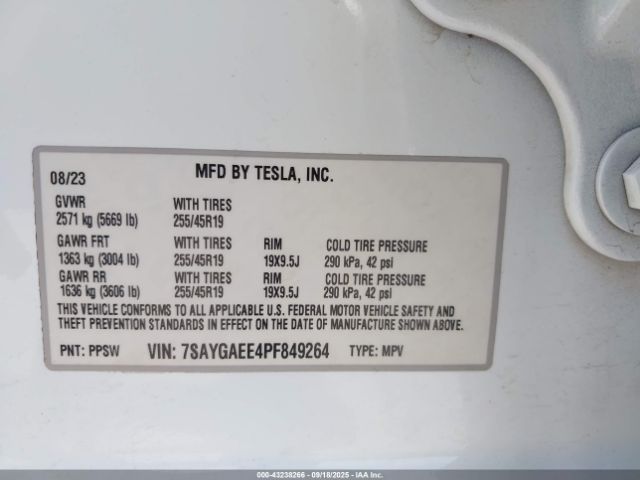 2023 TESLA MODEL Y 7SAYGAEE4PF849264 Photo 8
