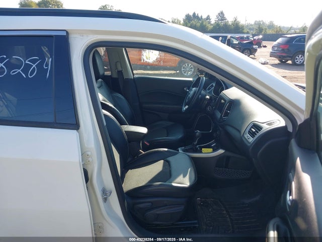 2018 JEEP COMPASS 3C4NJCBB0JT503258 Photo 4