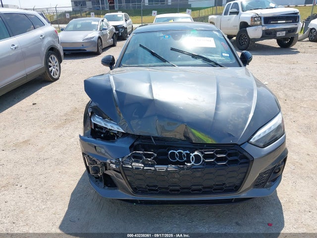 WAUB4CF58MA009608 Audi 40 tfsi (2.0t)