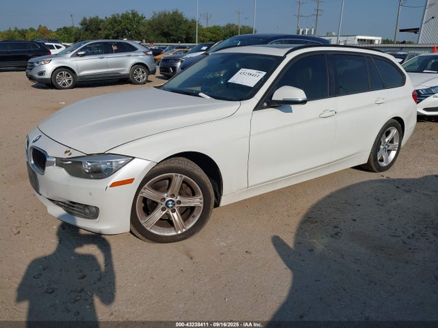 BMW 328I 2014 WBA3G7C58EKN37538 Image 2