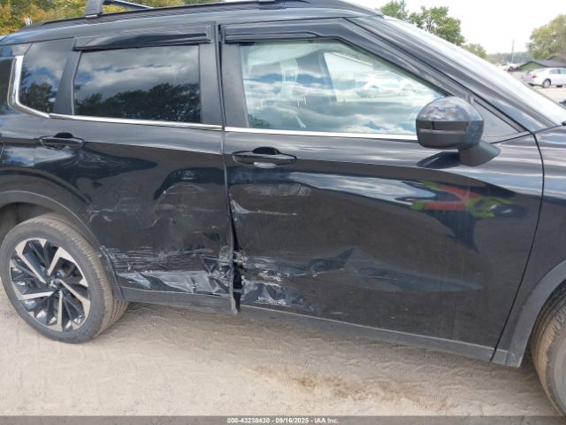 2022 MITSUBISHI OUTLANDER JA4J4TA87NZ041883 Photo 5