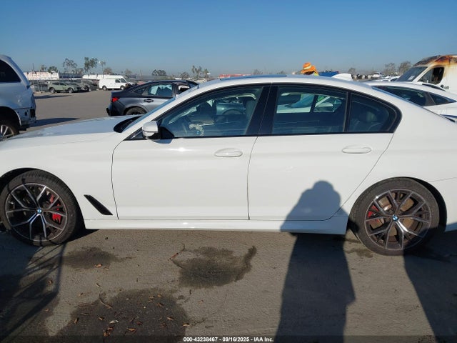 WBA53BJ08PWY16613 BMW 540I