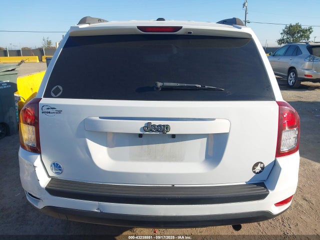 Jeep Compass 2016 1C4NJCBAXGD615734 Image 16