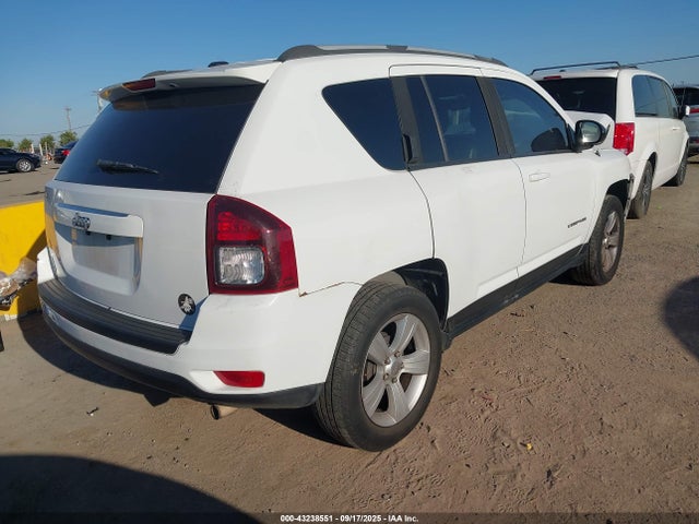 Jeep Compass 2016 1C4NJCBAXGD615734 Image 4