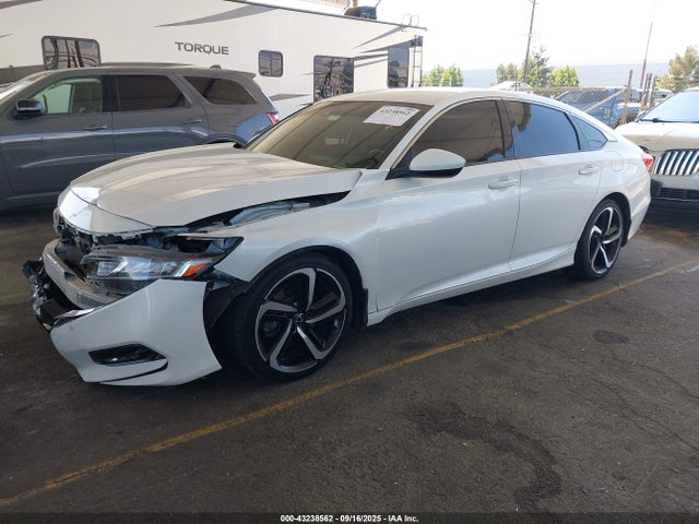Honda l15be 2019 1HGCV1F38KA080877 Image 2