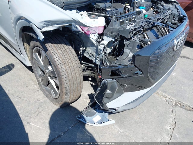 2025 AUDI Q4 E-TRON WA1KUBFZ1SP071727 Photo 5