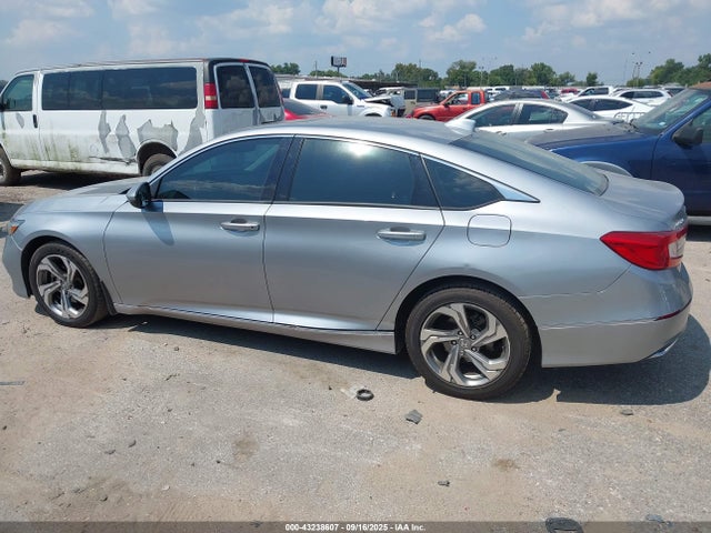 Honda l15be 2018 1HGCV1F55JA107288 Image 14