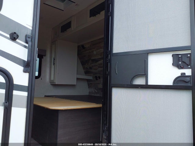 4YDTCRN27N6320839 Keystone Rv 2022