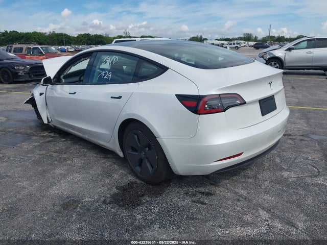 2023 TESLA MODEL 3 5YJ3E1EA1PF427429 Photo 2