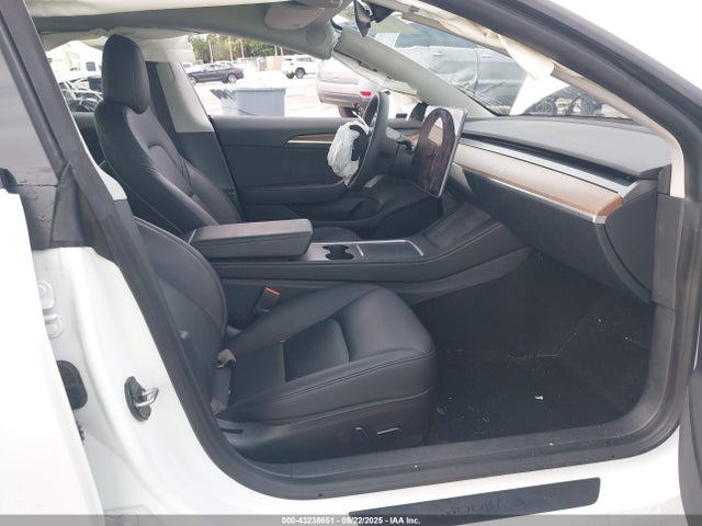 2023 TESLA MODEL 3 5YJ3E1EA1PF427429 Photo 4