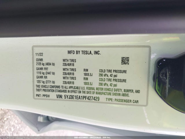 2023 TESLA MODEL 3 5YJ3E1EA1PF427429 Photo 8