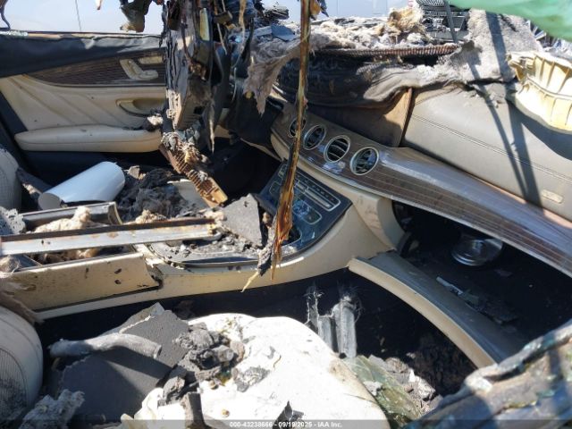 2018 MERCEDES-BENZ AMG E 43 WDDZF6EB7JA391328 Photo 4