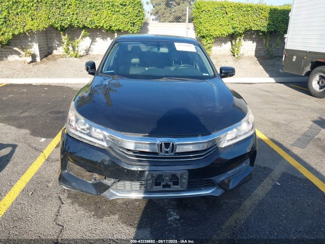 1HGCR2F8XGA004042 Honda k24w1