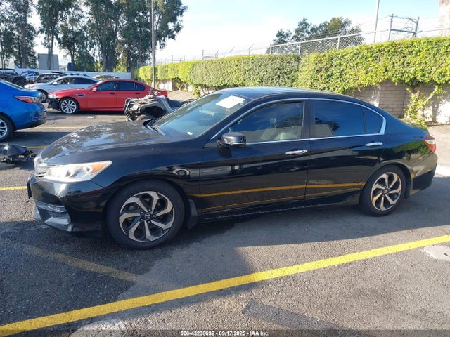 1HGCR2F8XGA004042 Honda k24w1