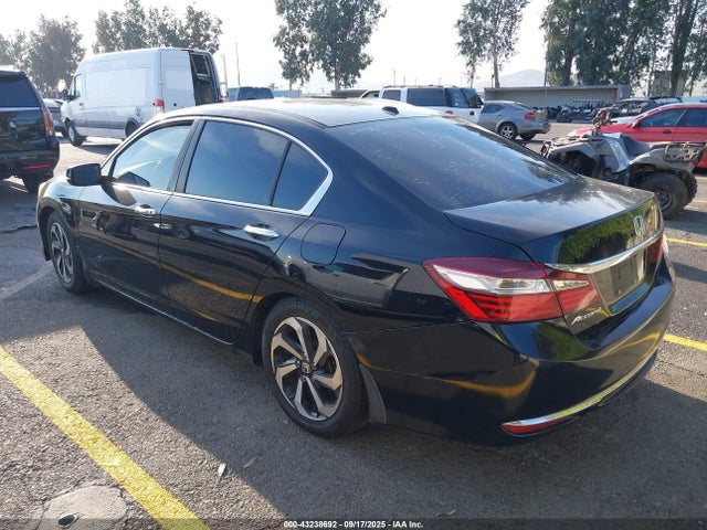 1HGCR2F8XGA004042 Honda k24w1