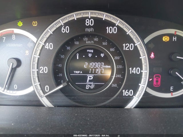1HGCR2F8XGA004042 Honda k24w1