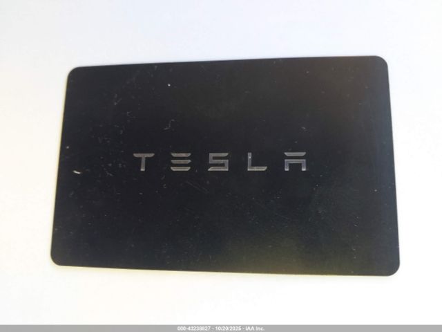 2023 TESLA MODEL Y 7SAYGAEE9PF884124 Photo 10