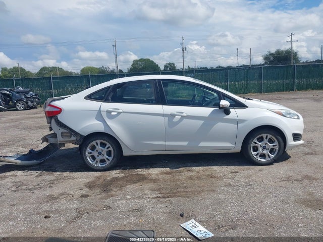 Ford 2014 2014 3FADP4BJ4EM234937 Image 12